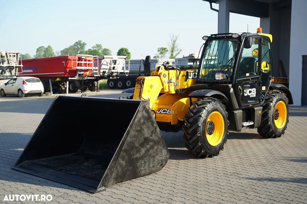 JCB 535-95 / ÎNCĂRCĂTOR TELESCOPIC CU DIRECȚIE / CUPĂ / FURCĂ / ÎNCĂRCĂTOR / CAPACITATE DE RIDICARE 3.500 KG / - 7