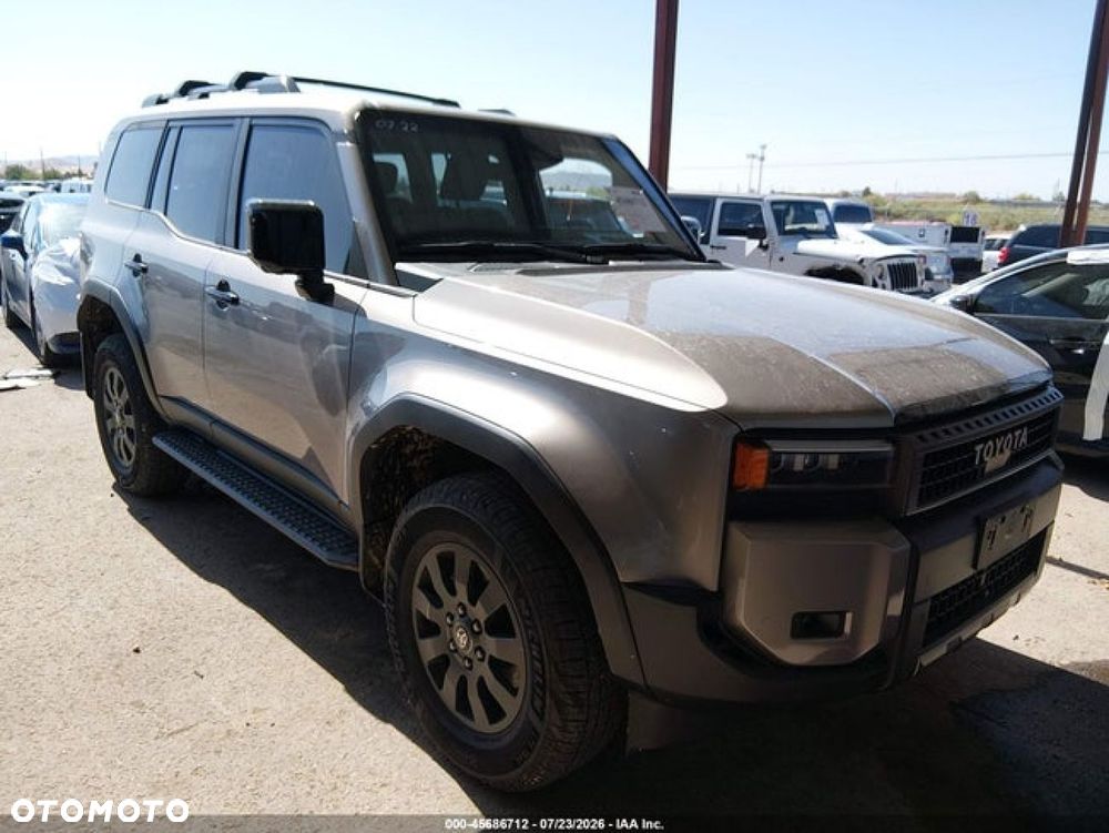 Toyota Land Cruiser - 7