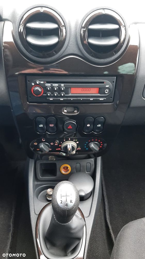 Dacia Duster 1.6 16V 4x2 - 18