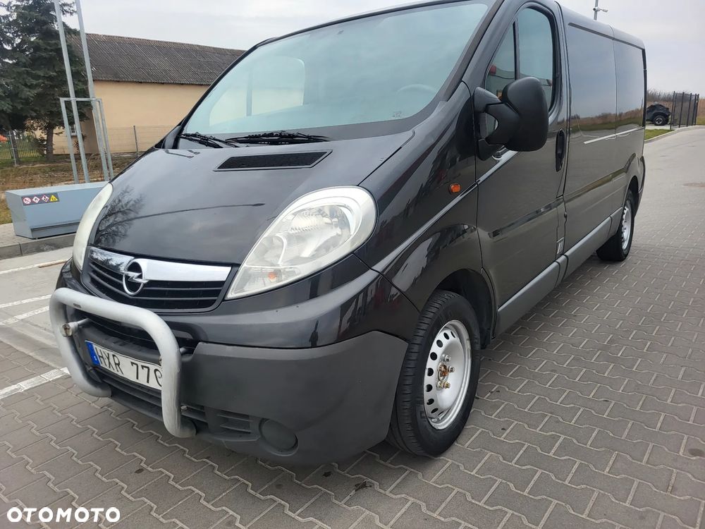 Opel Vivaro - 2