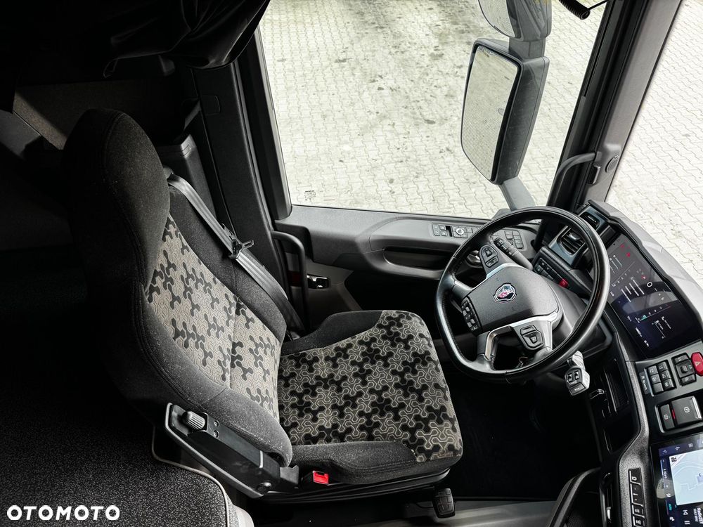 Scania R 460 A4x2NA - 19