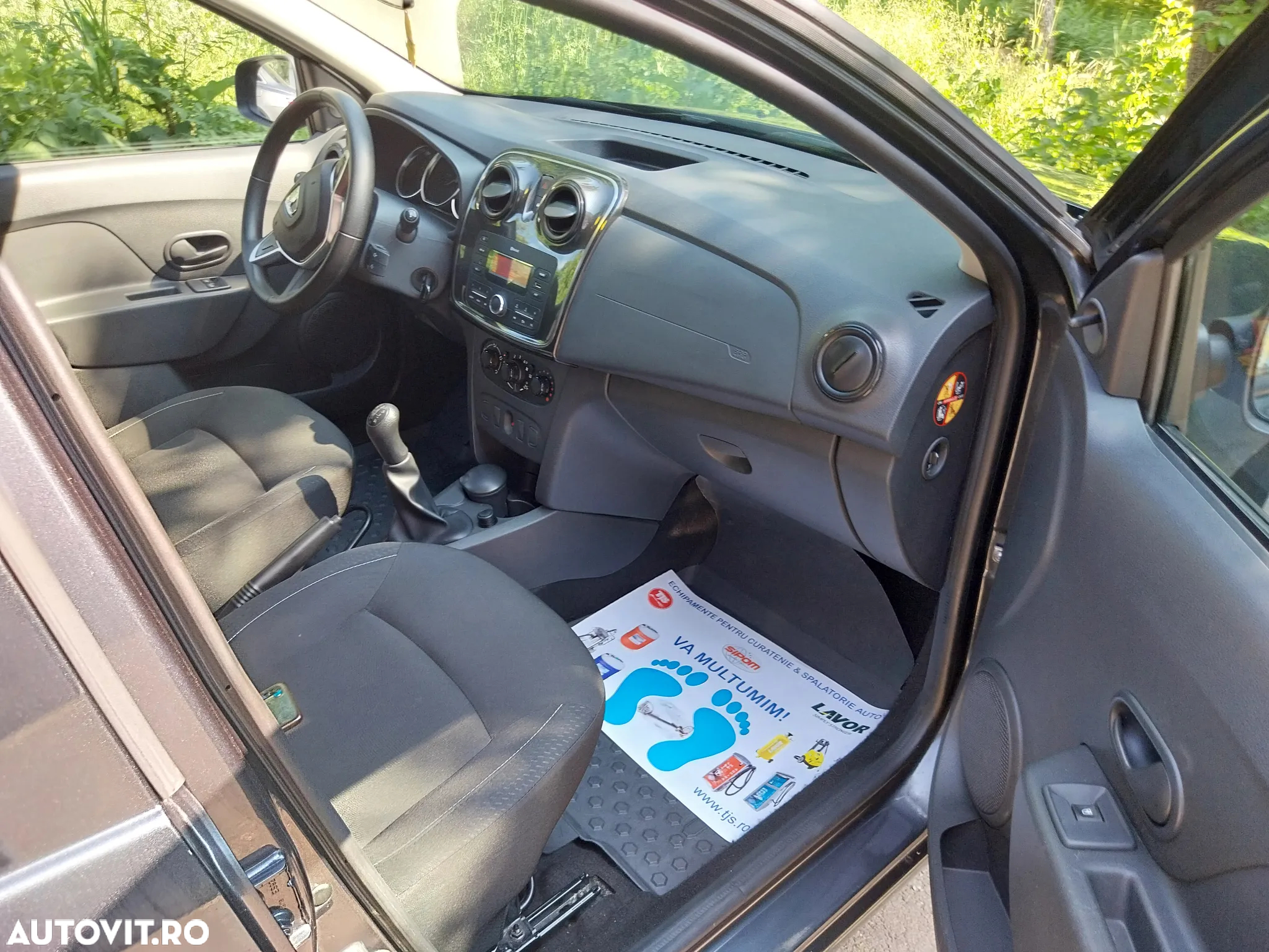 Dacia Logan 1.5 Blue dCi SL PLUS - 10