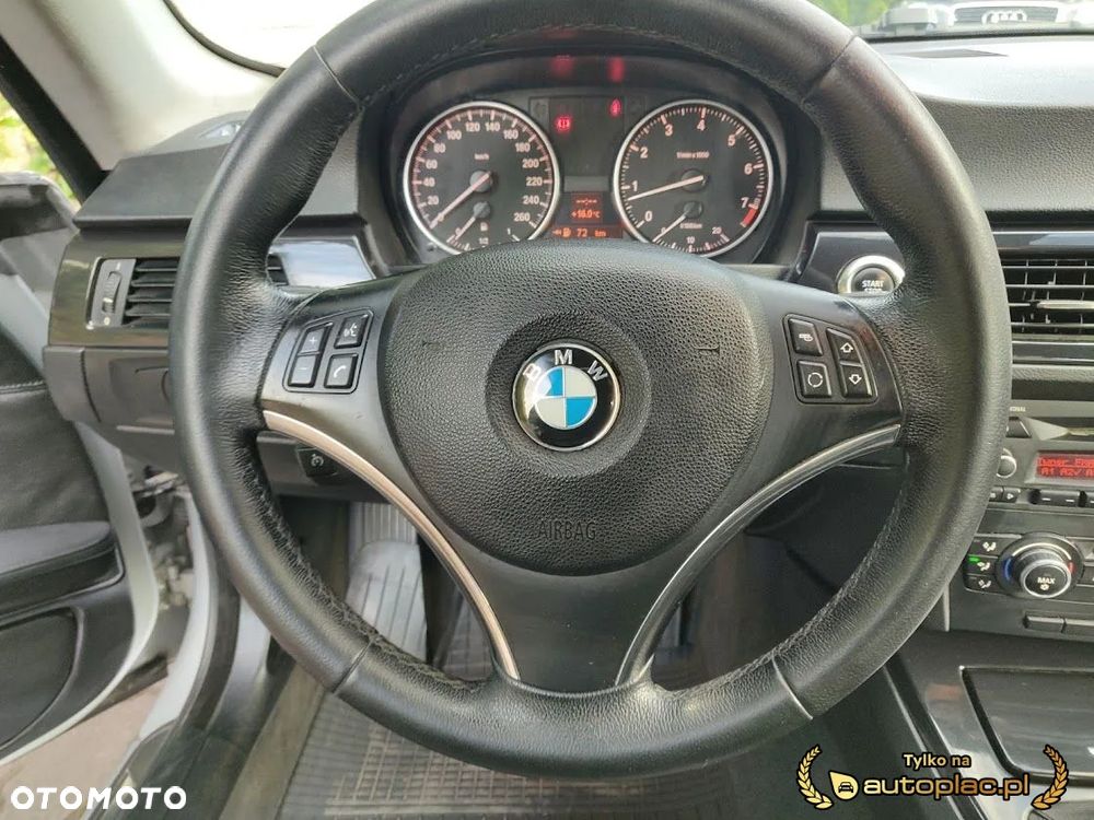 BMW Seria 3 320i Edition Exclusive - 12