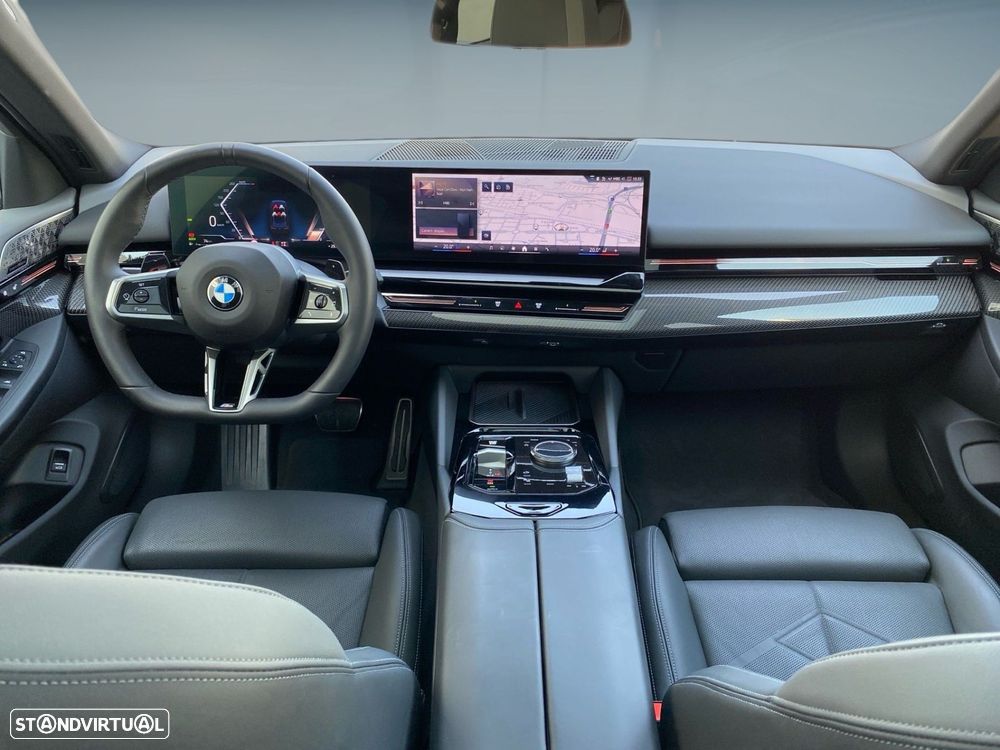 BMW 520 d Pack Desportivo M Pro - 4