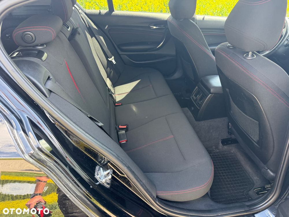 BMW Seria 1 120d Sport Line - 16