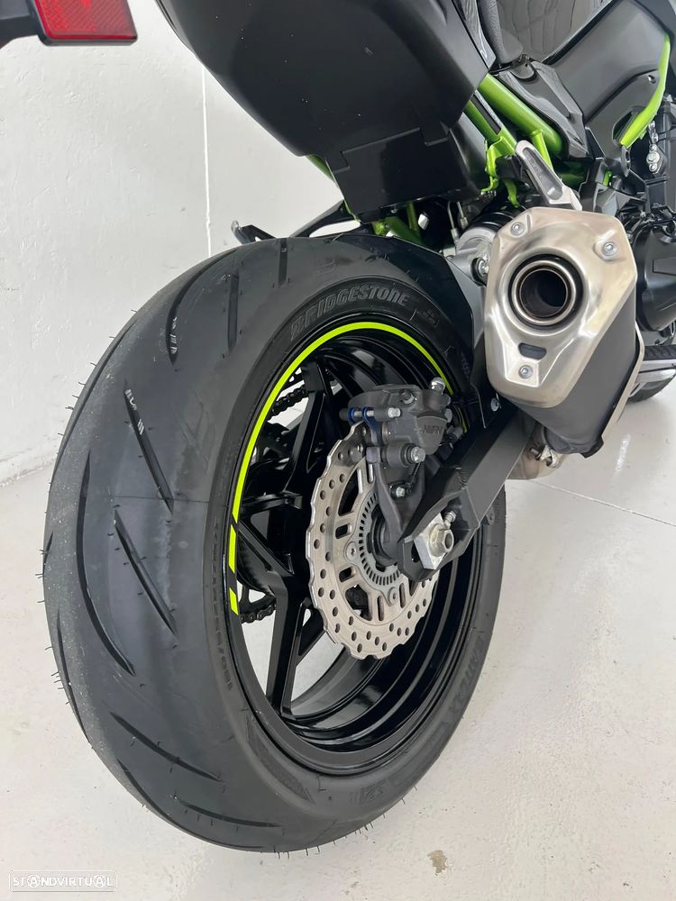 Kawasaki Z 900 - 18