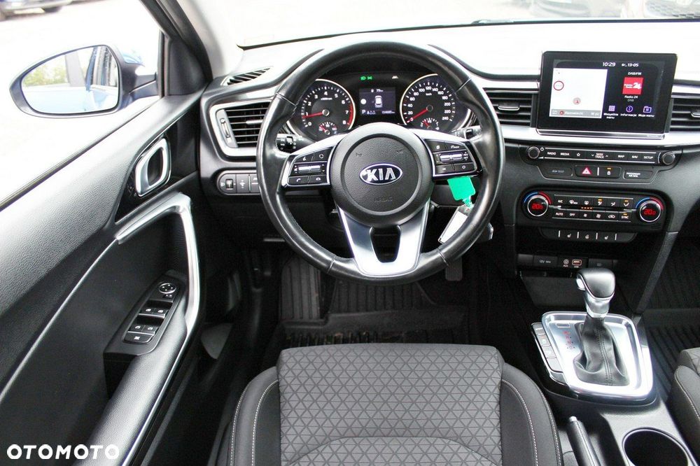 Kia Ceed 1.4 T-GDI L DCT - 11