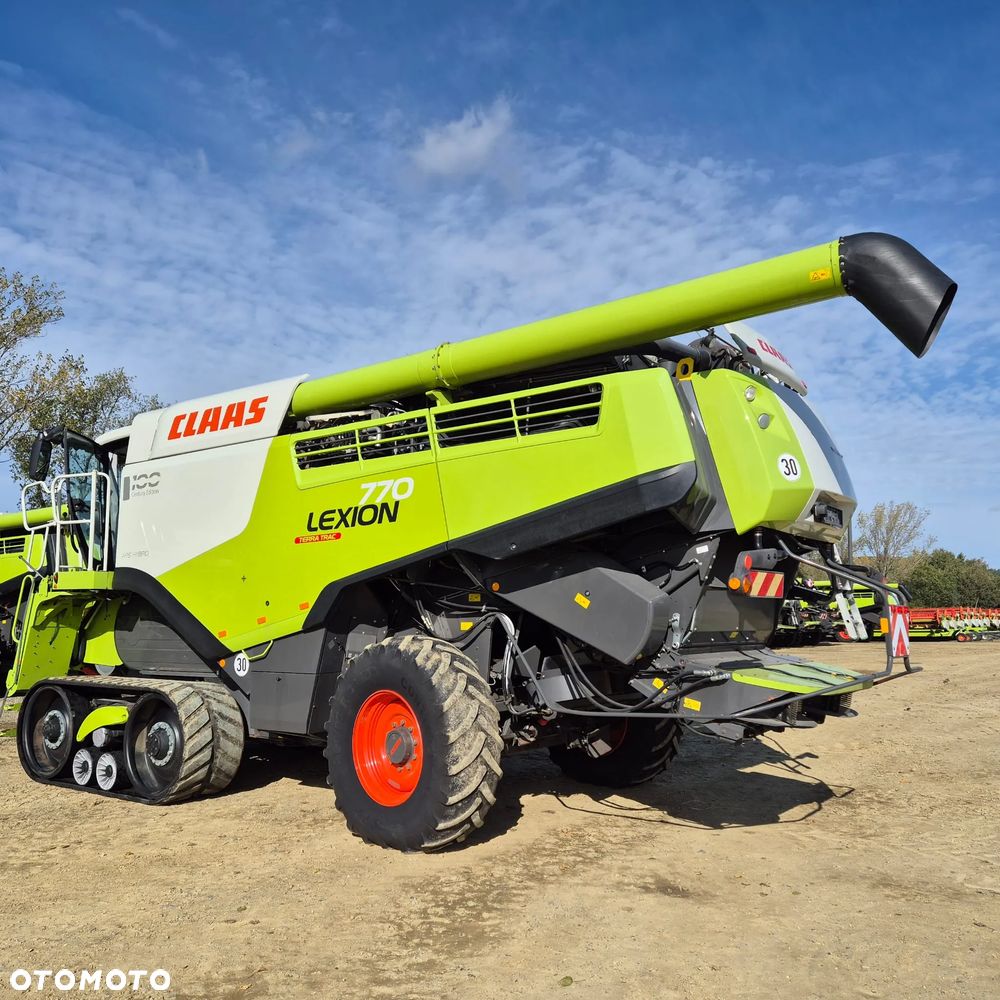 Claas Lexion 770TT z hederem - 34