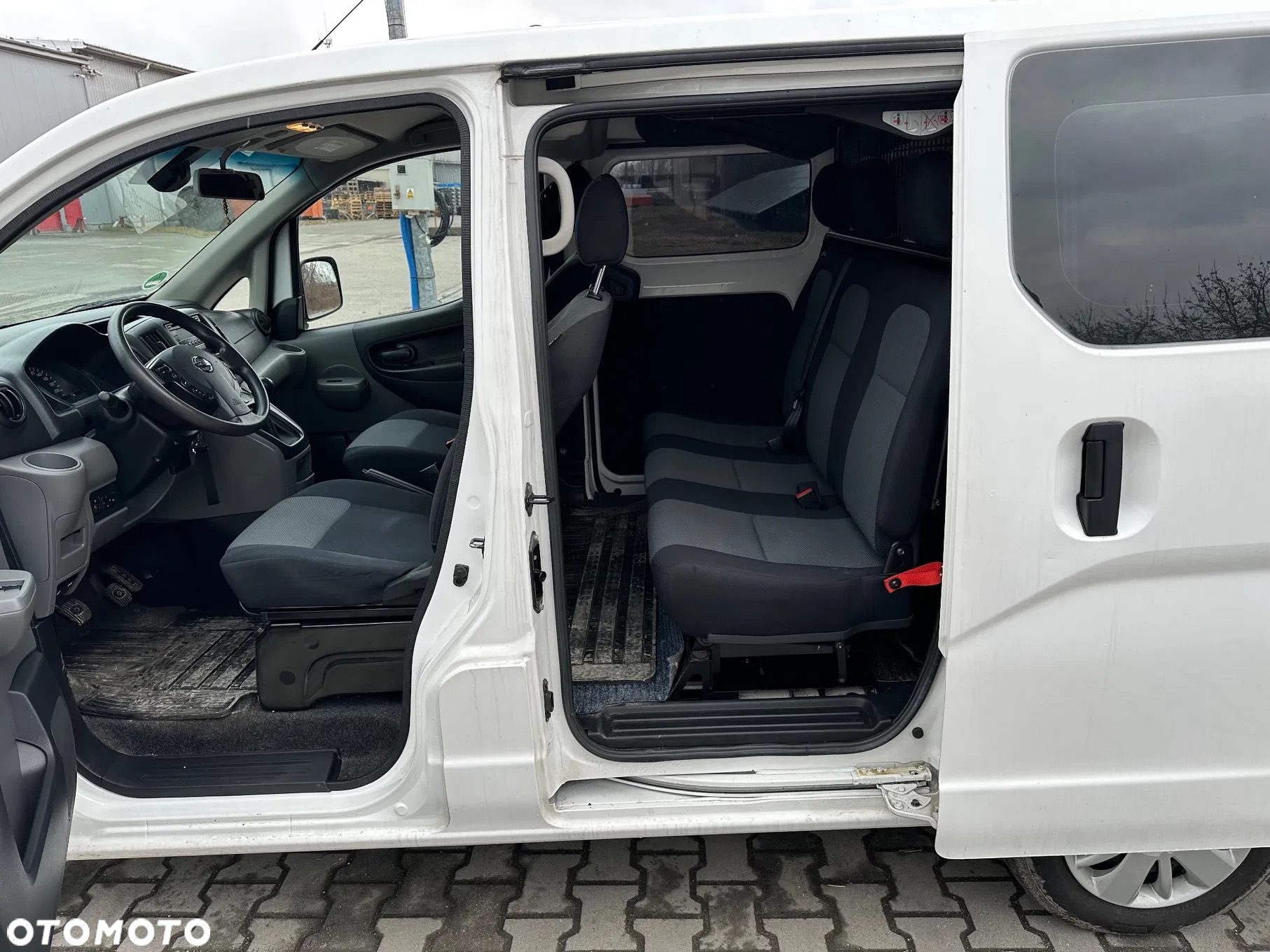 Nissan NV200 - 8