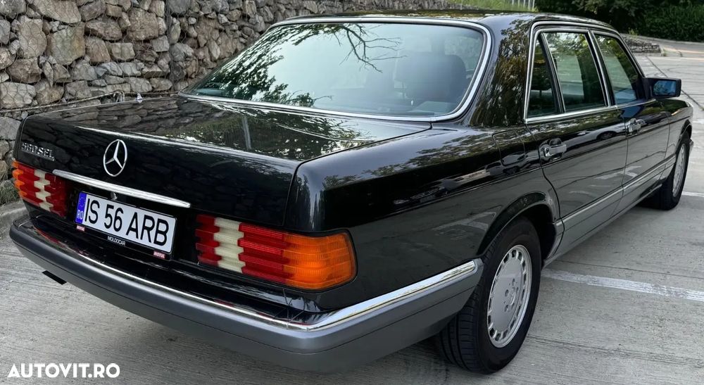 Mercedes-Benz W126 - 4
