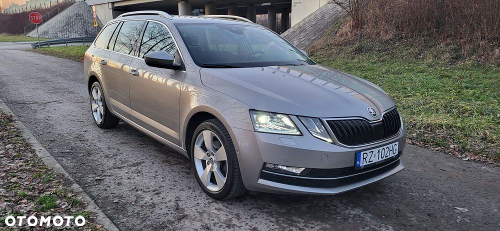 Skoda Octavia 2.0 TDI DSG Style - 20
