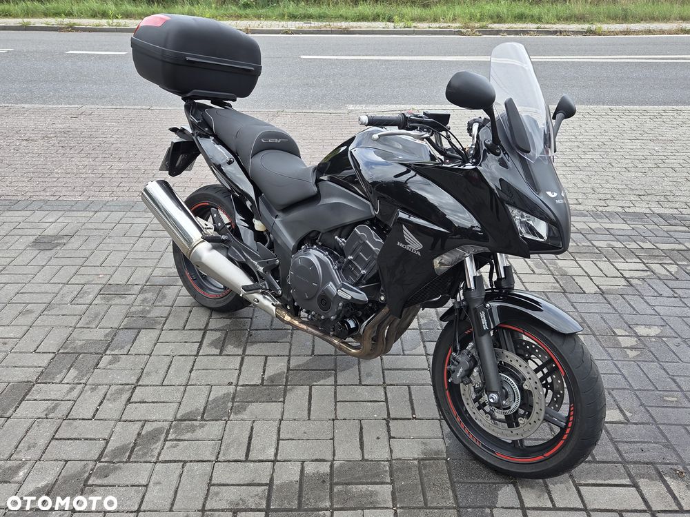 Honda CBF - 14