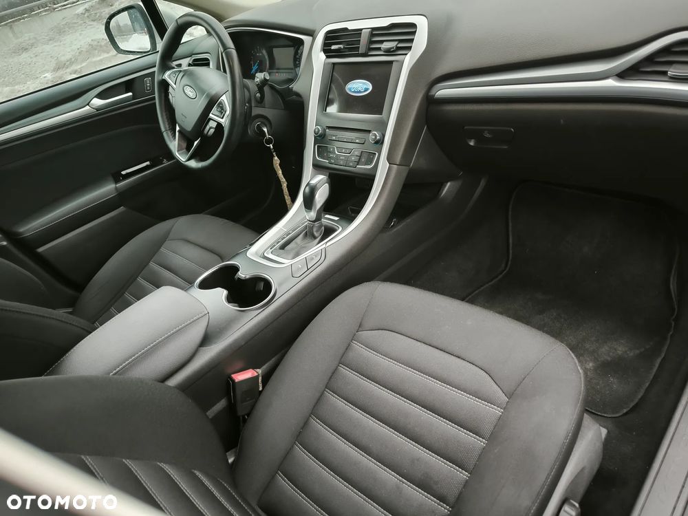 Ford Mondeo SW 2.0 TDCi Trend PowerShift - 8