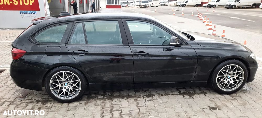 BMW Seria 3 320d Aut. Efficient Dynamics Edition Blue Perf. Sport Line - 1