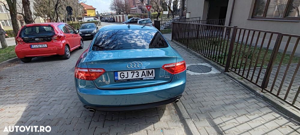 Audi A5 Coupe 3.0 TDI DPF Quattro - 4