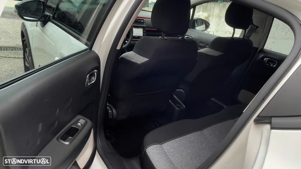 Citroën C3 1.2 PureTech Shine - 22