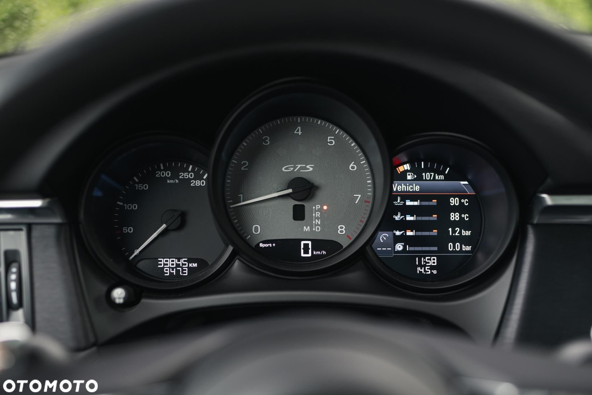 Porsche Macan GTS - 40