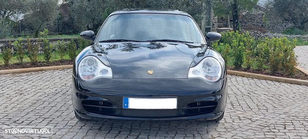 Porsche 911 (996) Carrera - 23