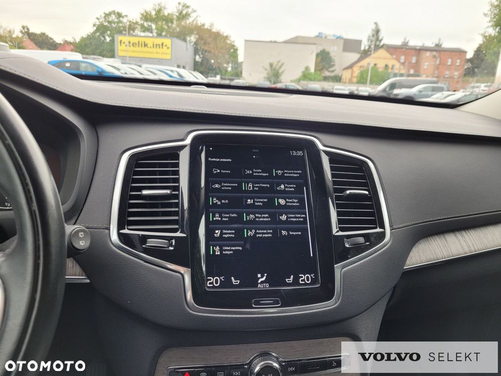 Volvo XC 90 - 13
