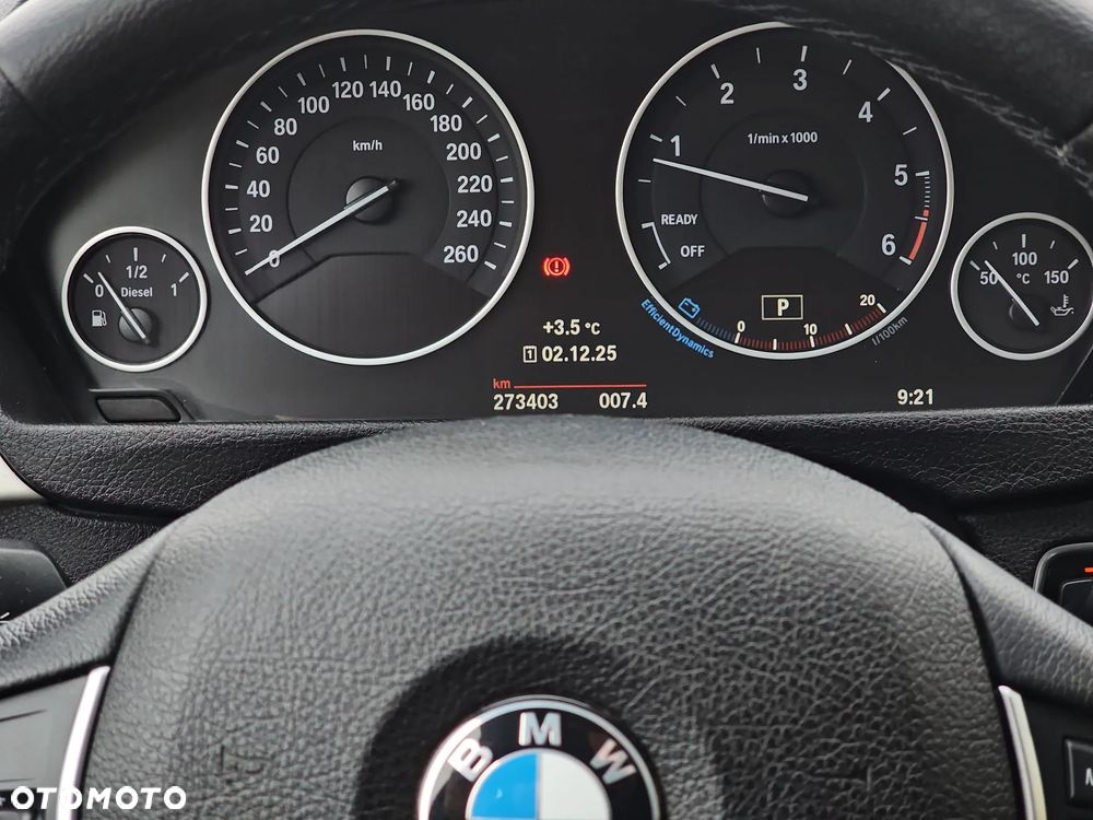 BMW Seria 3 320d Efficient Dynamics - 17
