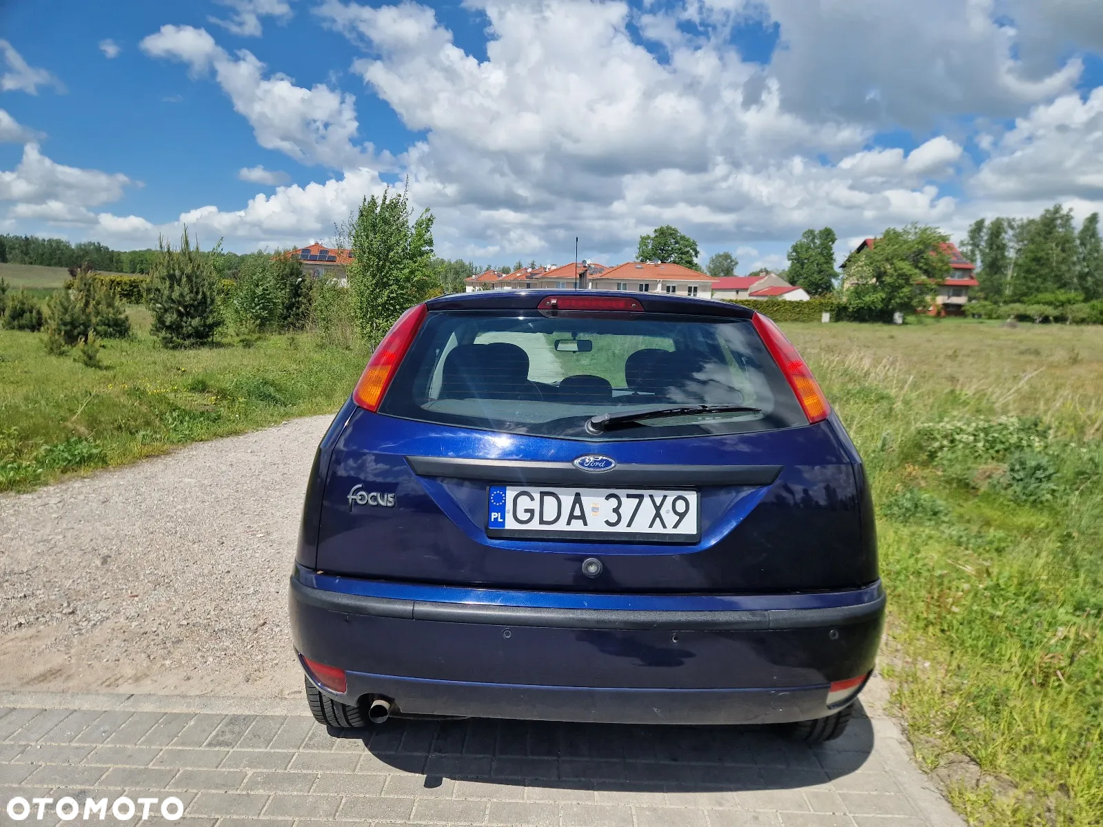 Ford Focus 1.6 Comfort X / 100 - 12