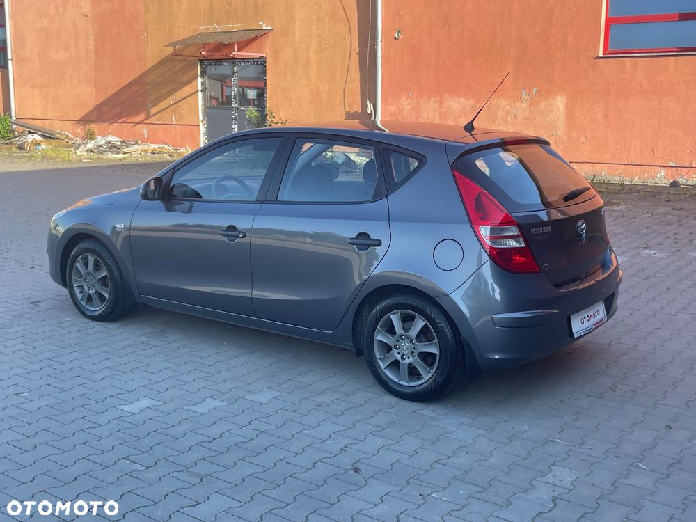Hyundai i30 1.4 Comfort - 35