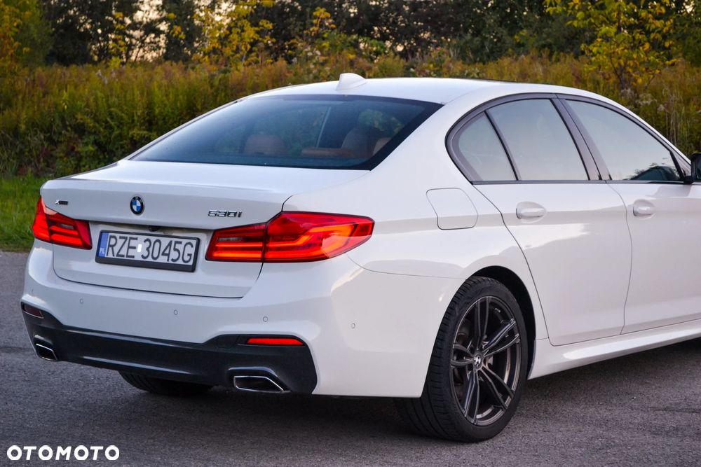 BMW Seria 5 530i xDrive M Sport sport - 4