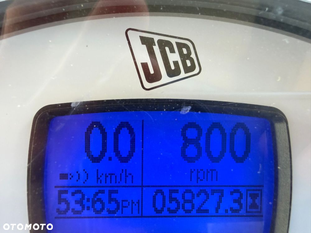JCB Fastrac 8310 - 22