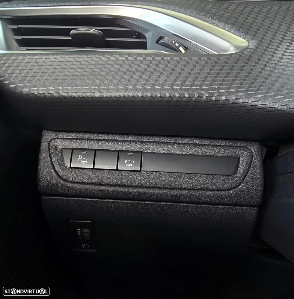 Peugeot 2008 1.2 PureTech Crossway EAT6 - 10