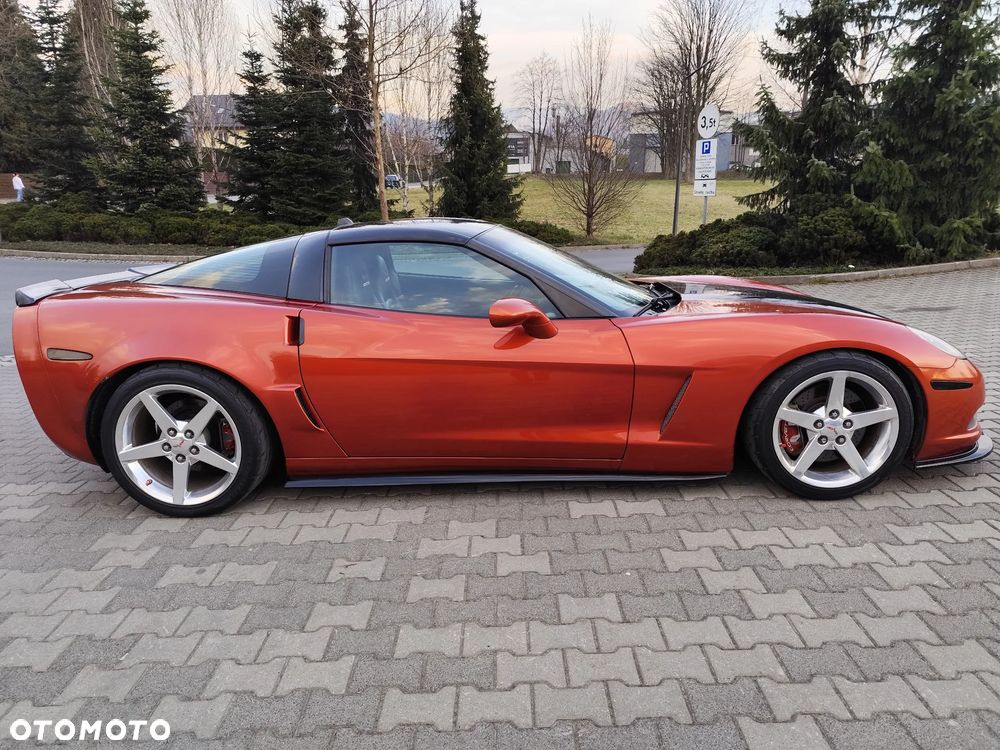 Chevrolet Corvette - 5