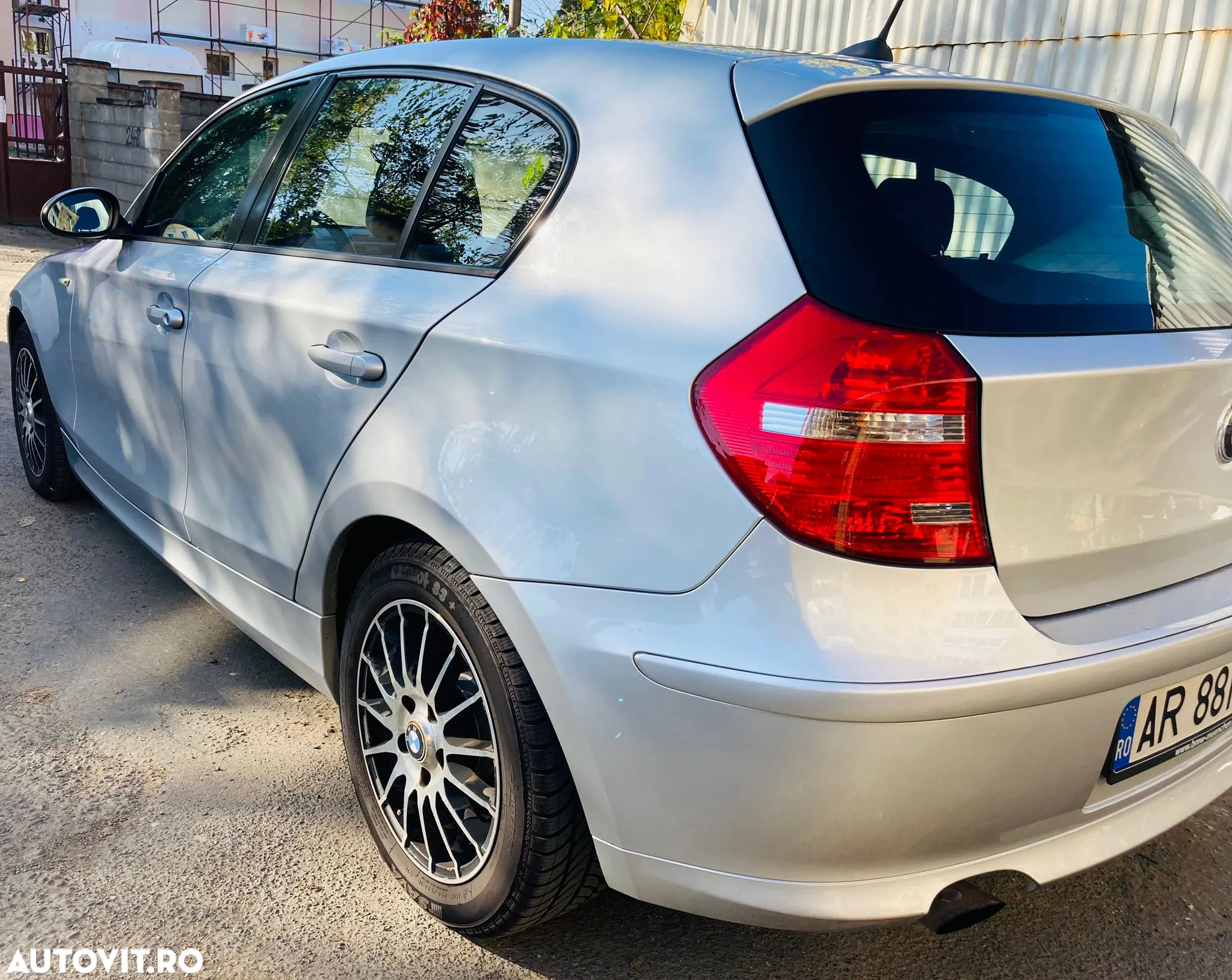 BMW Seria 1 116i - 2