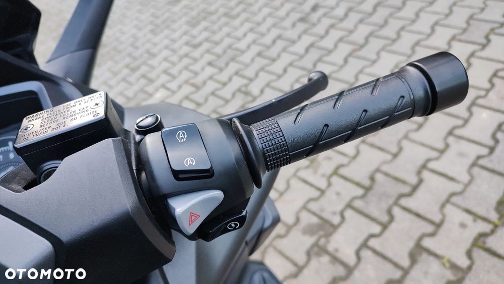 Honda NSS - 9