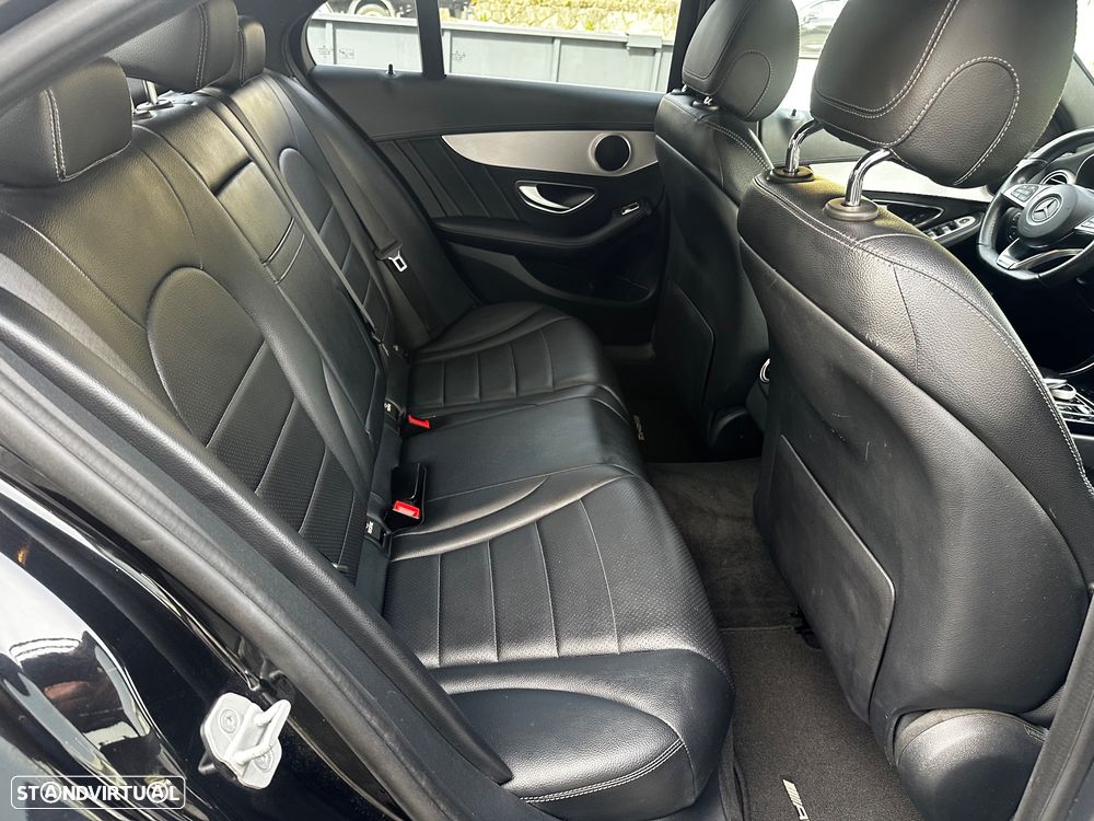 Mercedes-Benz C 220 (BlueTEC) d 7G-TRONIC AMG Line - 33