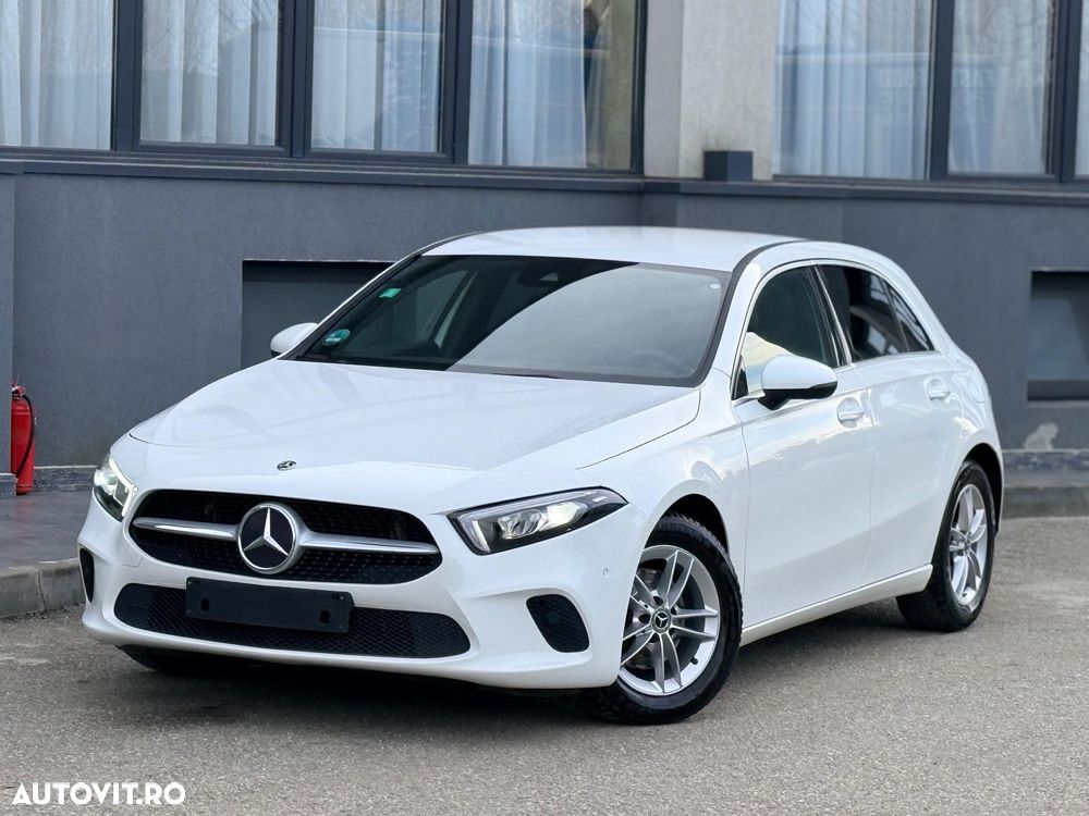 Mercedes-Benz A 180 d 7G-DCT - 2