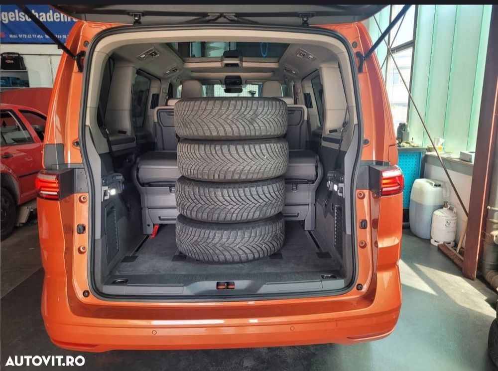 VOLKSWAGEN Multivan 2023 — imagine 9