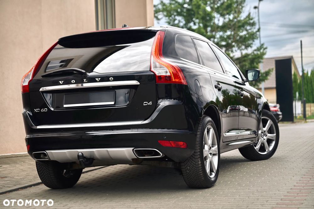 Volvo XC 60 D4 Geartronic Summum - 3