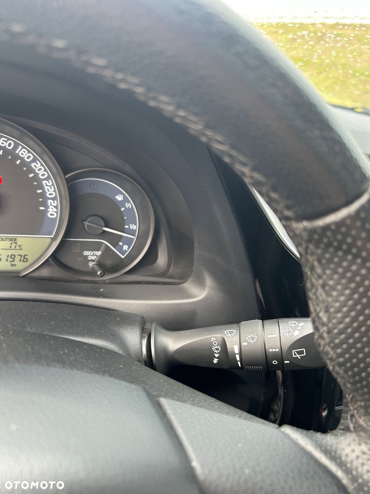 Toyota Auris 1.6 Active - 22