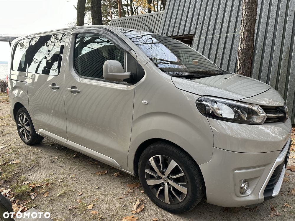 Toyota Proace Verso - 2