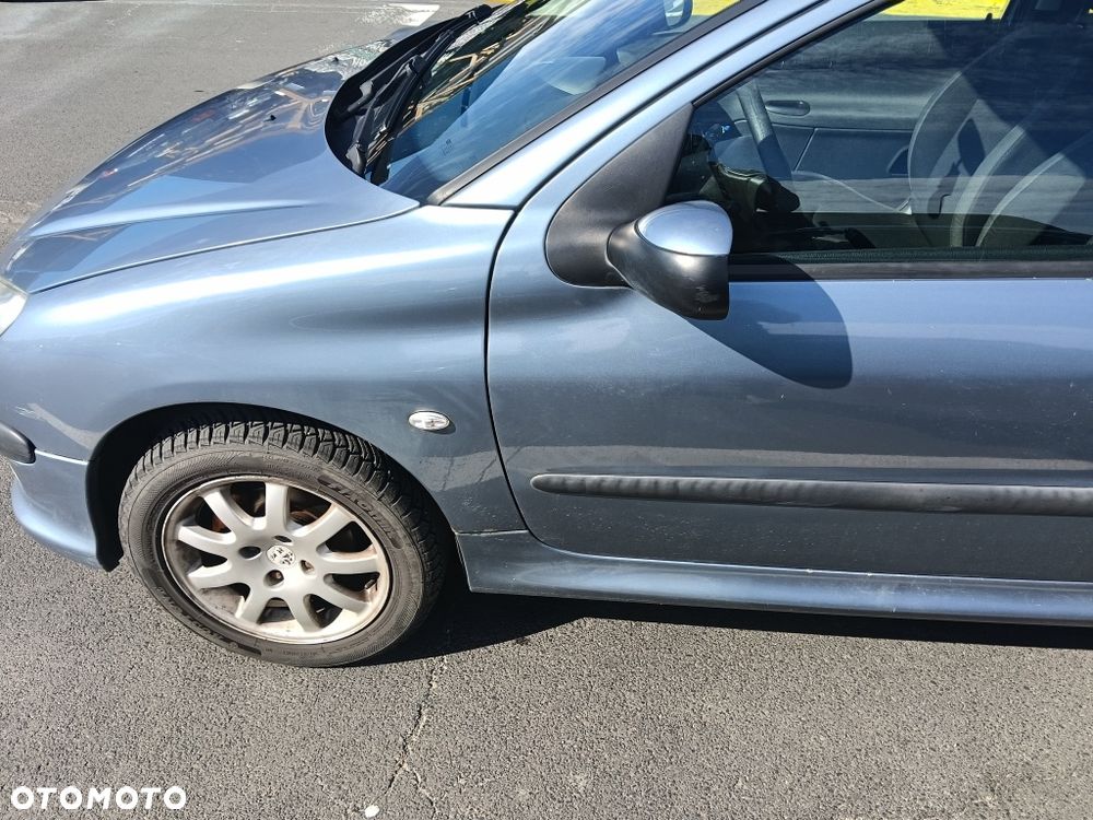 Peugeot 206 - 7