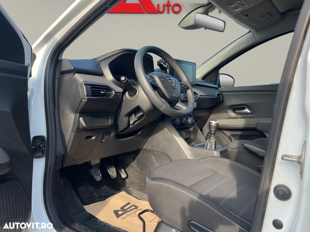 Dacia Logan TCe 90 MT6 Expression - 3