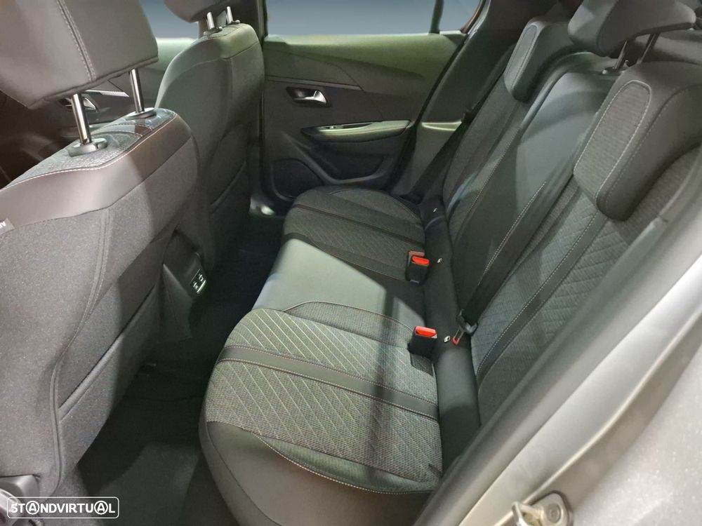Peugeot e-208 50 kWh Allure - 14
