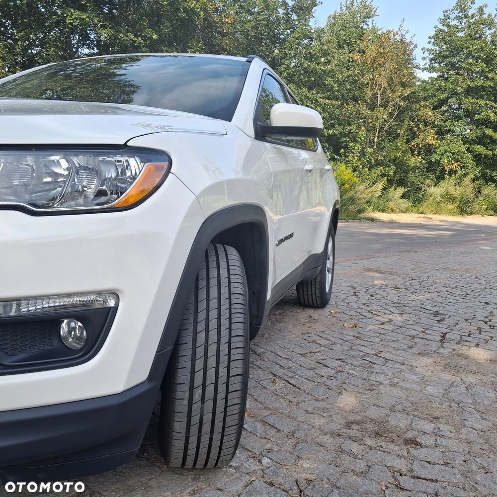 Jeep Compass - 23