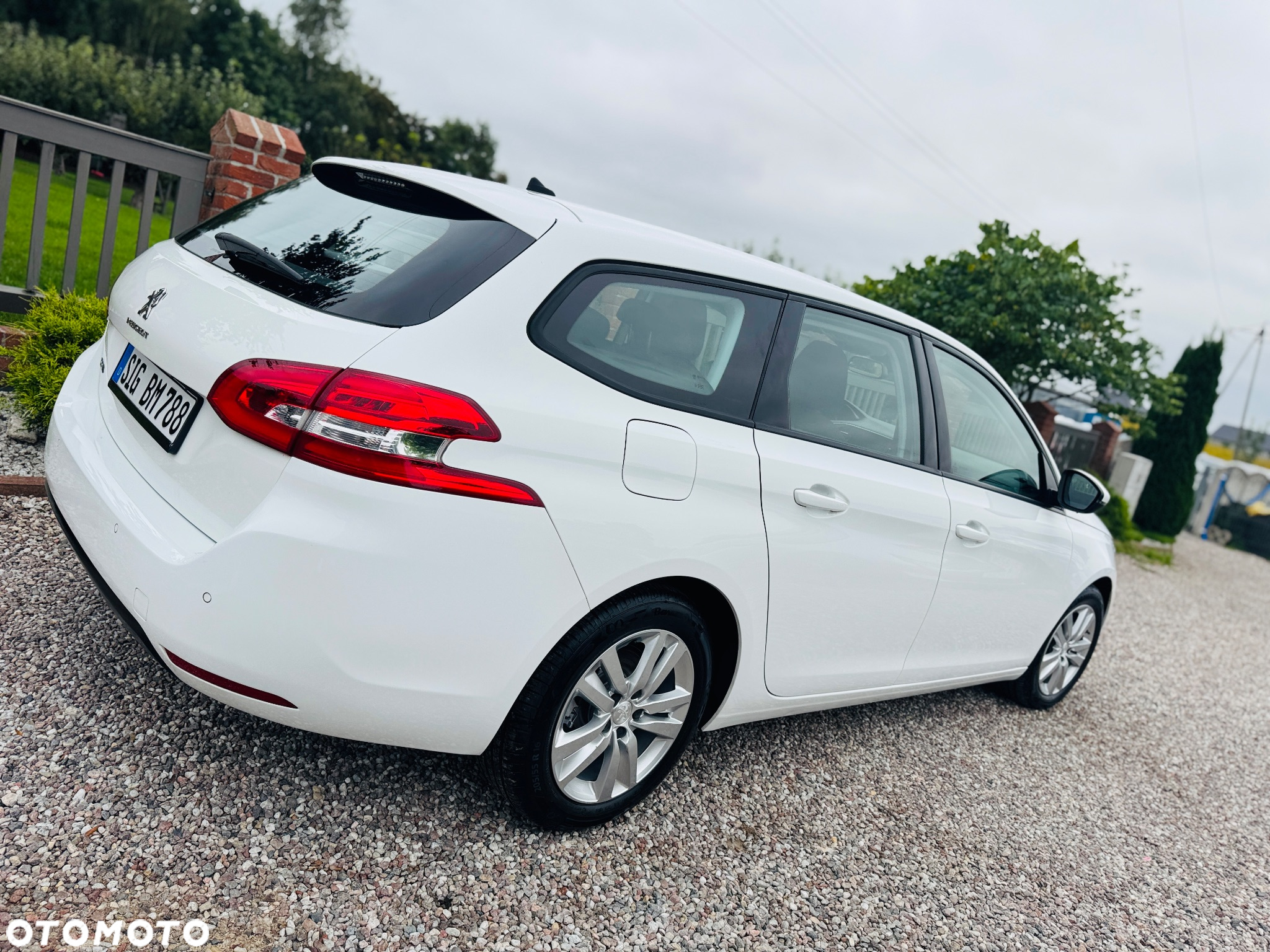 Peugeot 308 BlueHDi 130 Active Pack - 2
