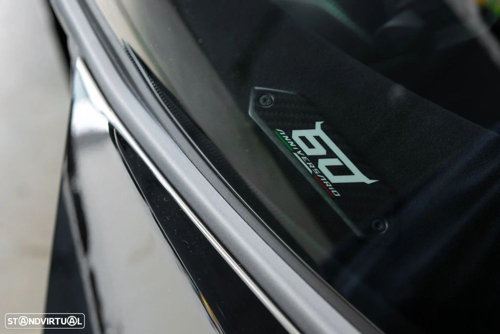 Lamborghini Huracán Tecnica 60th Anniversary - 16
