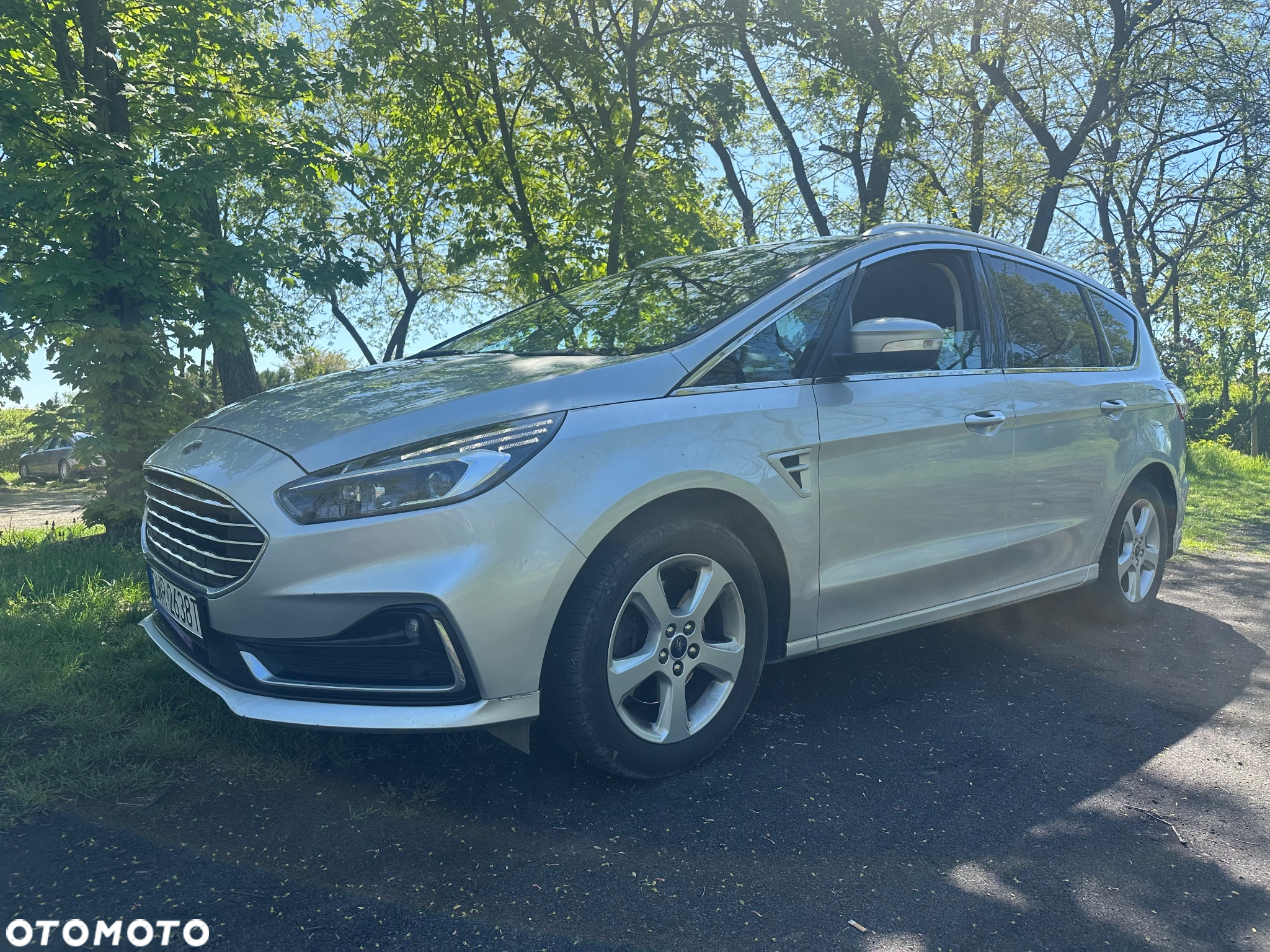 Ford S-Max 2.0 EcoBlue Titanium - 4