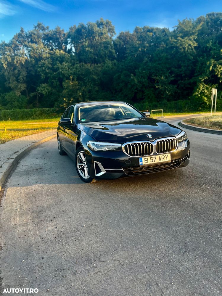 BMW Seria 5 520i AT - 27