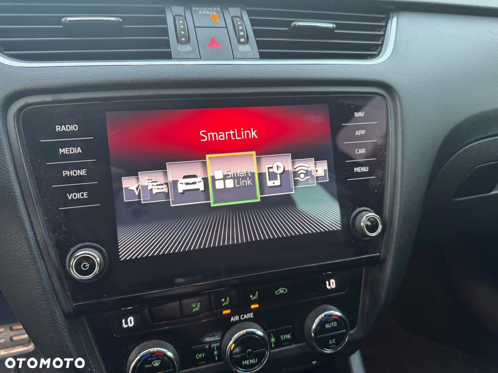 Skoda Octavia 2.0 TDI DSG RS - 14