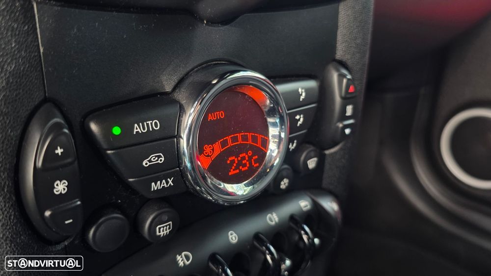 MINI 3 Portas John Cooper Works - 30