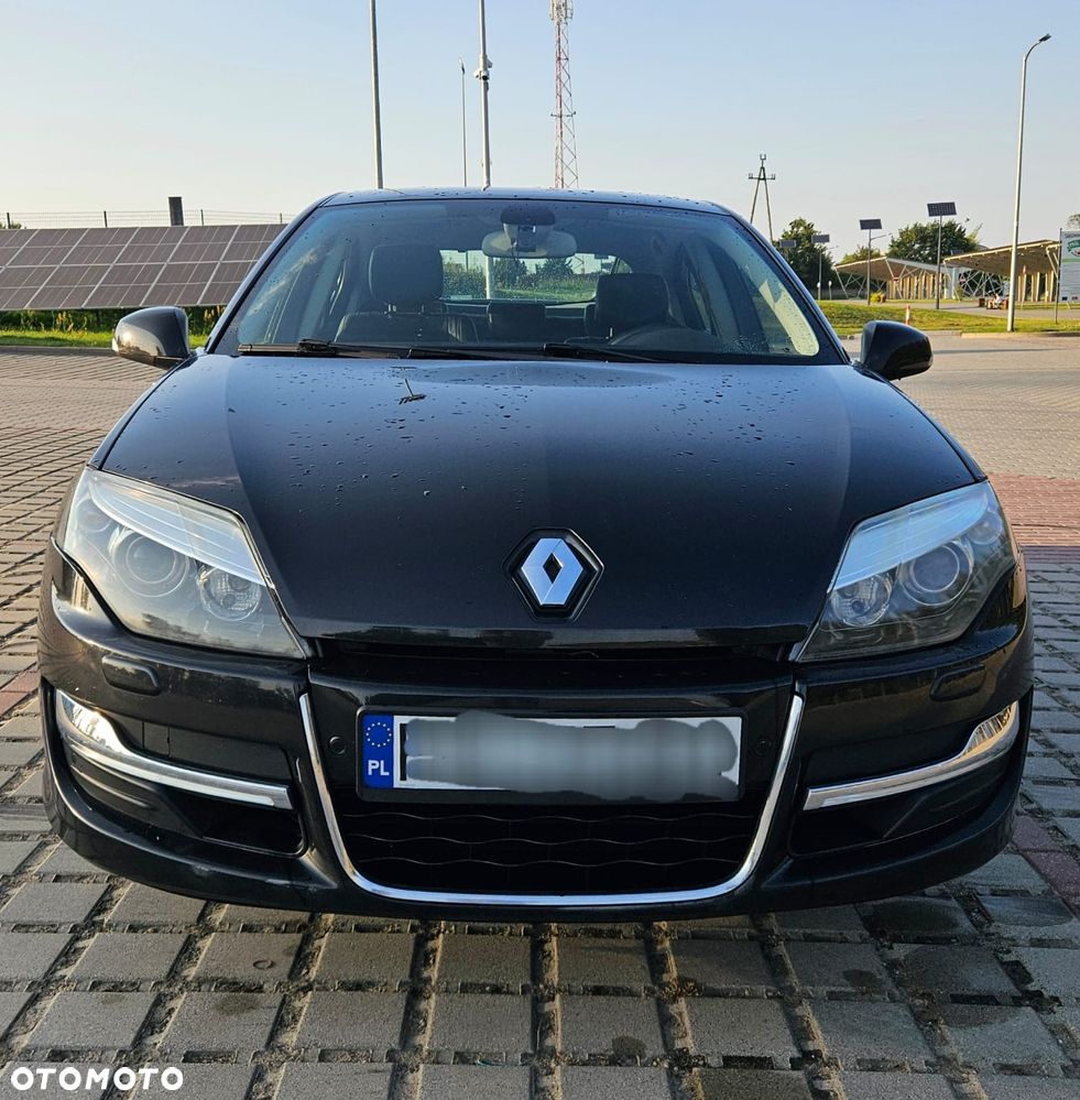 Renault Laguna dCi 110 FAP EDC Paris - 17