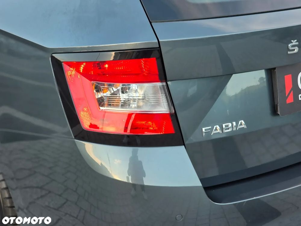 Skoda Fabia 1.0 TSI Ambition Plus - 37